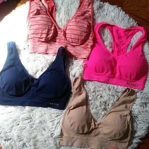 Lot of for medium bras padded izod xoxo